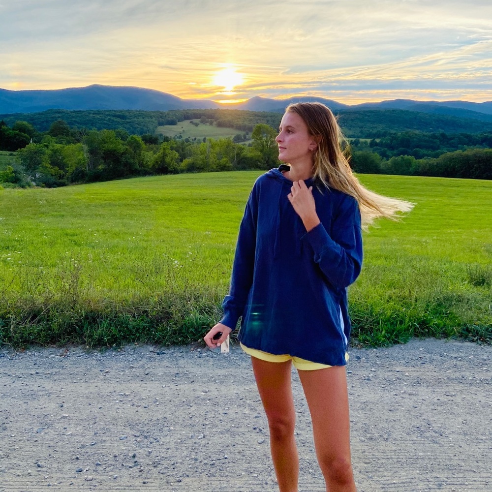 Meet your Posher, Lauren